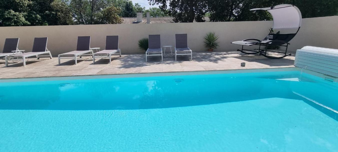 Les Bois De Zola Entre Provence Et Luberon Aparthotel Saint-Esteve-Janson Ruang foto